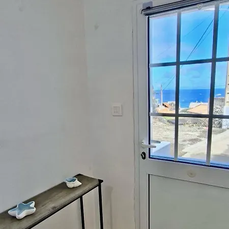 De Baixo Tatil Evi Lajes das Flores