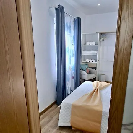 De Baixo Tatil Evi *