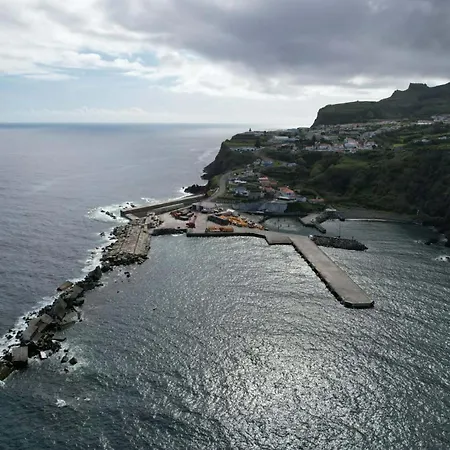 De Baixo * Lajes das Flores